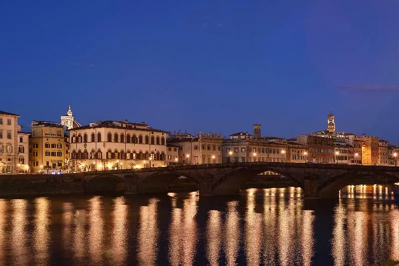 **** Hotel Leone Blue Suites Florence Italy
