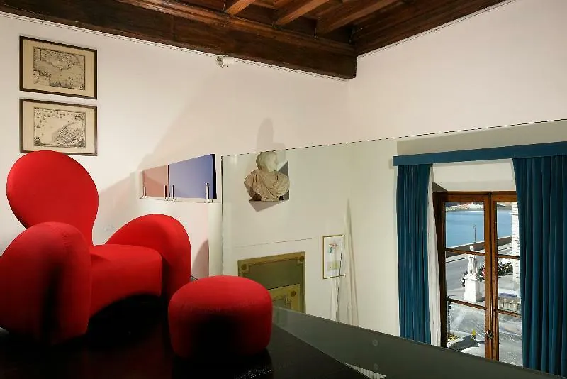 **** Hotel Leone Blue Suites Florence Italy