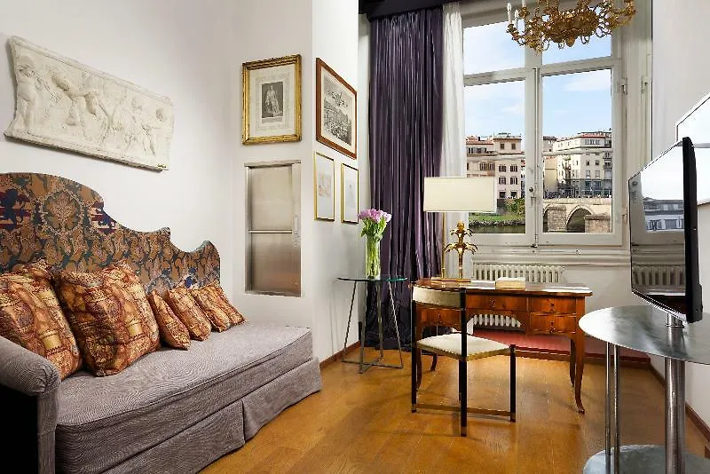 Leone Blue Suites Florence Italy